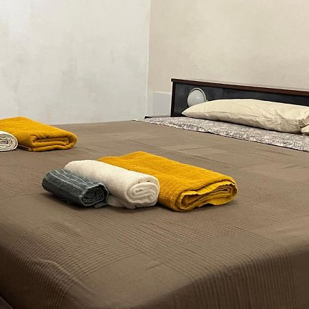 Casa Di Mirto Bed & Breakfast เคียรามอนเตกุลฟิ ภายนอก รูปภาพ