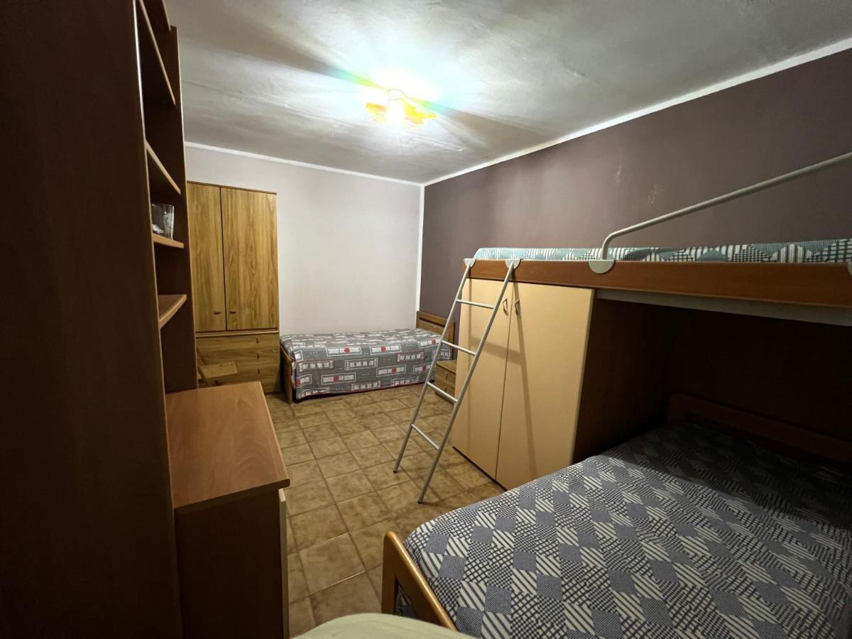 Casa Di Mirto Bed & Breakfast เคียรามอนเตกุลฟิ ภายนอก รูปภาพ