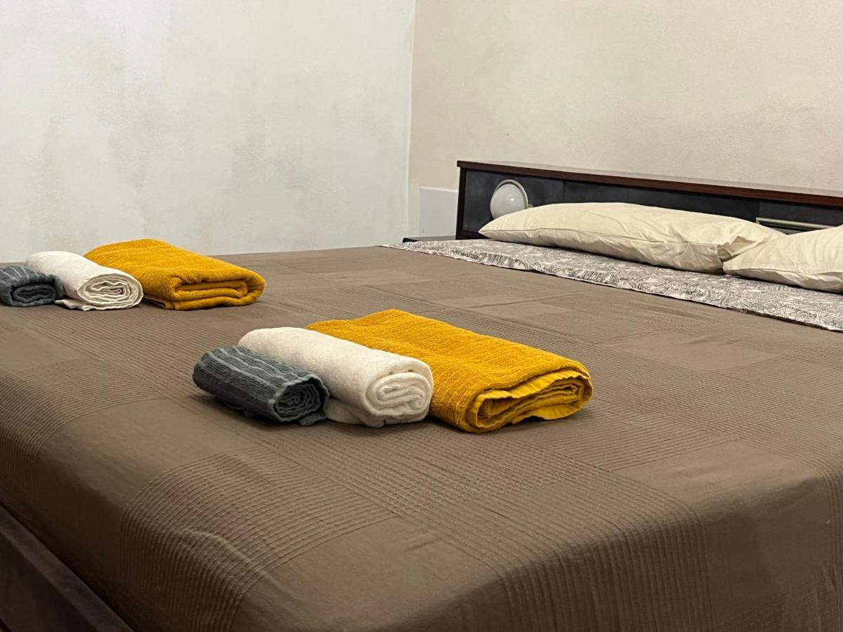 Casa Di Mirto Bed & Breakfast เคียรามอนเตกุลฟิ ภายนอก รูปภาพ