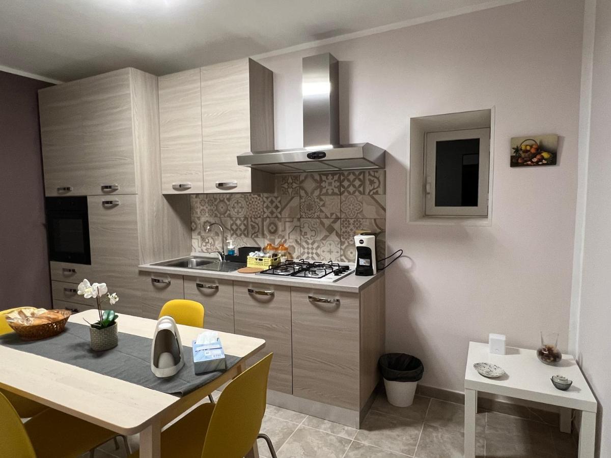 Casa Di Mirto Bed & Breakfast เคียรามอนเตกุลฟิ ภายนอก รูปภาพ